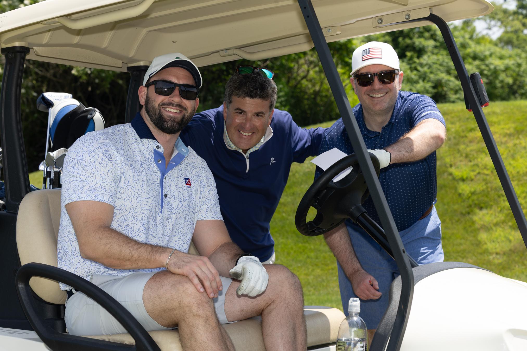 IAP_golf_100