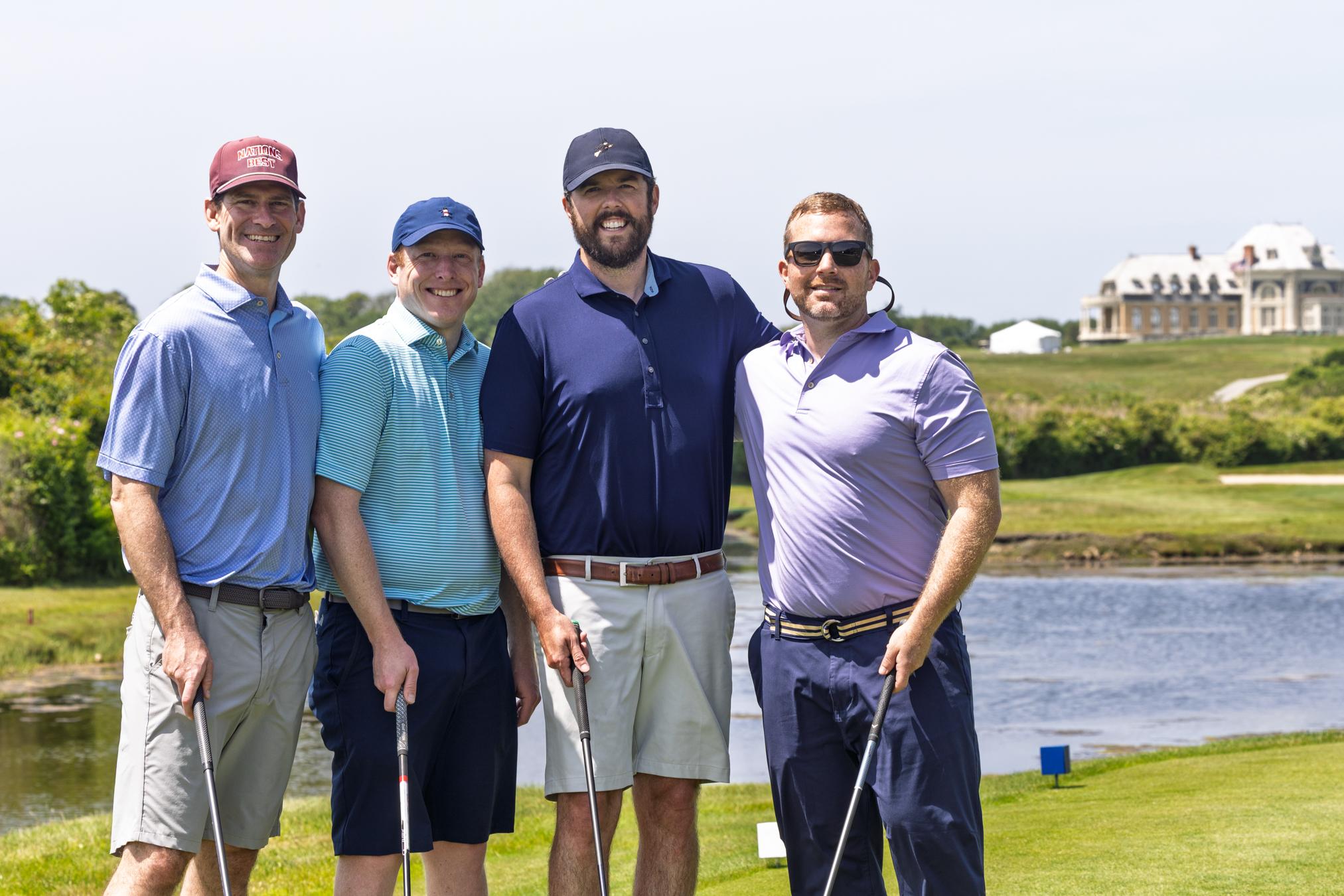 IAP_golf_220